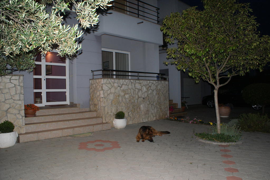 Apartmani Ukalovic Zadar Exterior foto