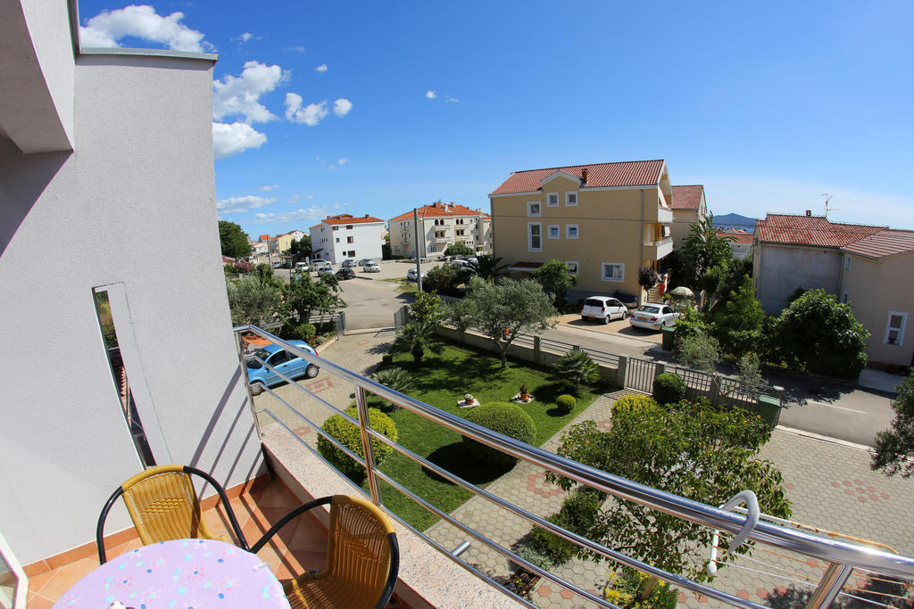 Apartmani Ukalovic Zadar Exterior foto