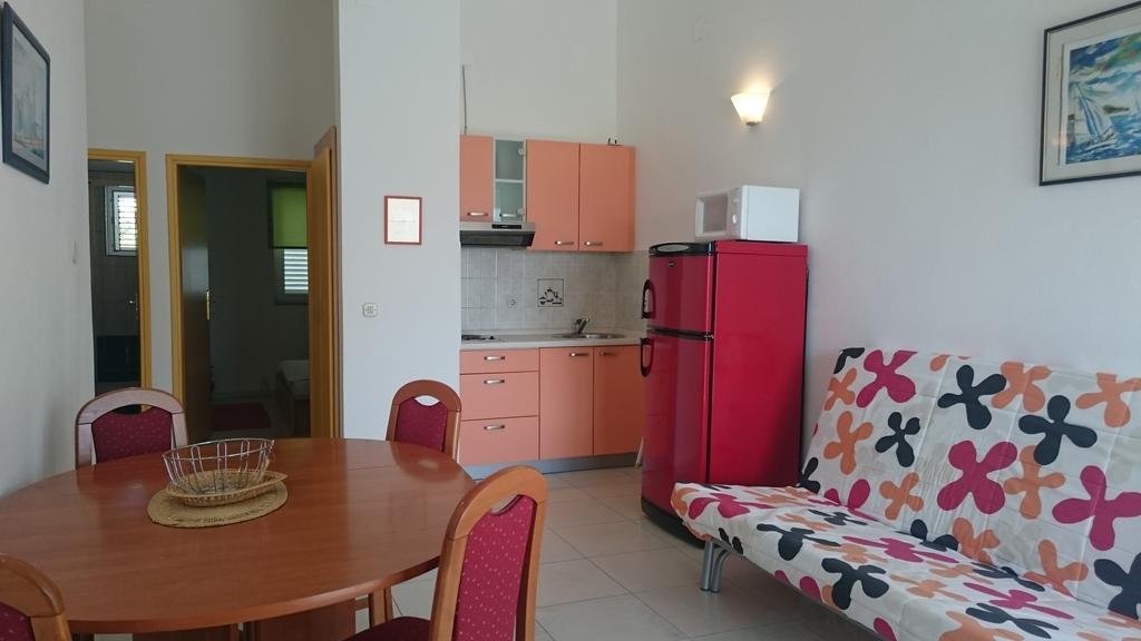 Apartmani Ukalovic Zadar Exterior foto