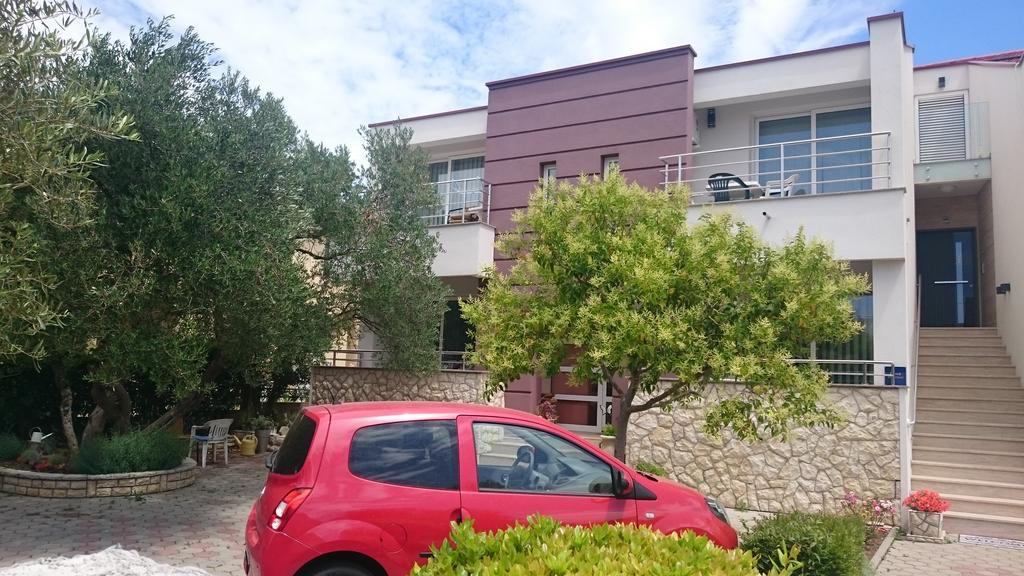 Apartmani Ukalovic Zadar Exterior foto